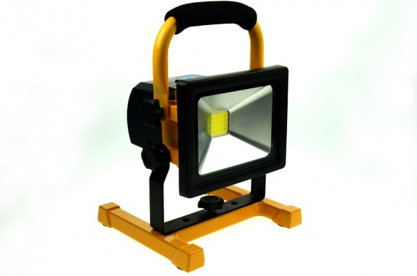 LED-Flutlichtstrahler DC 1300 Lumen 120° kaltweiss 20W USB Ladeport Green-Power-LED